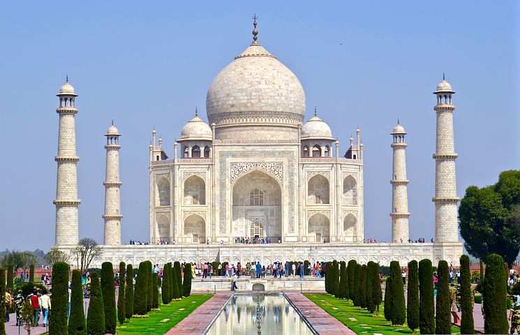 Get Up To 30% Off On Taj Mahal Tour Packages 